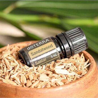 Sandalwood essential oil 5 ml.