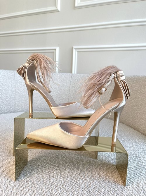 Feather heels champagne