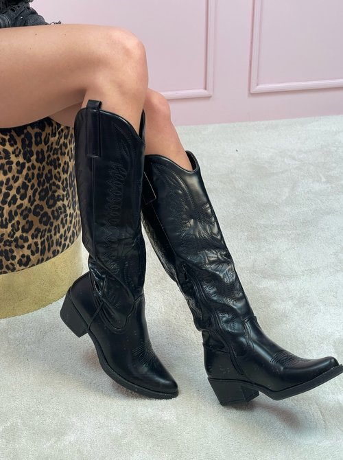 Cowboy boots faux leather black