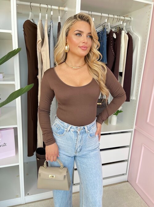 Body lilly brown