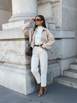 Suede jacket beige