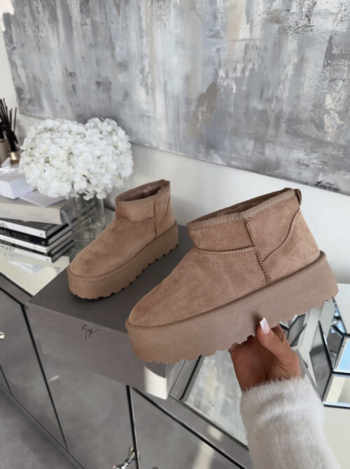 Platform boots taupe