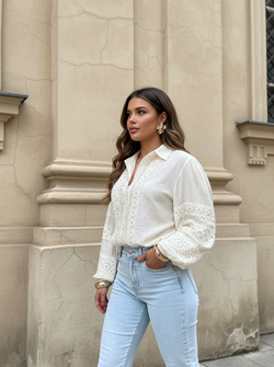 Che blouse creme