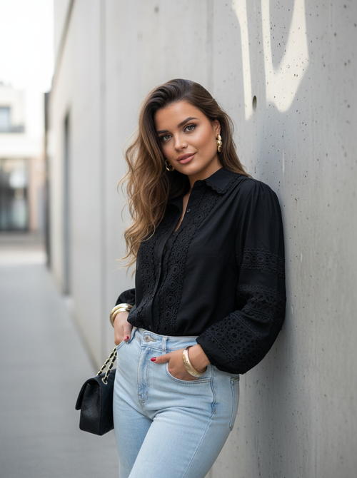 che blouse black