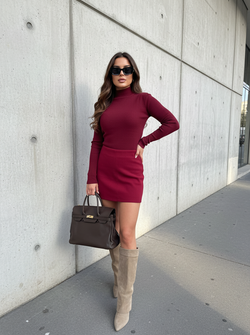 Aria high neck top bordeaux