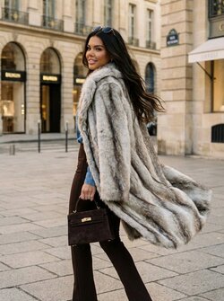 Paris creme coat faux fur