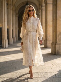 Jeanet dress creme