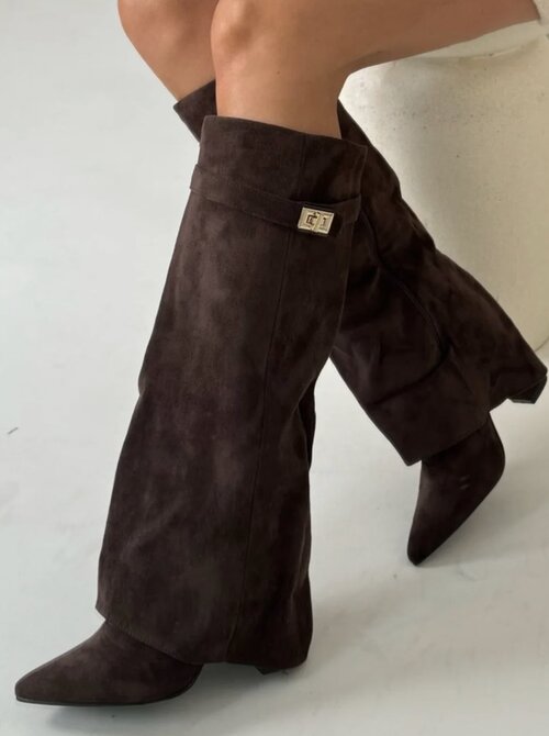 Givy boots brown suede Givy boots brown suede