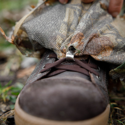 STALKER Brown Oak Leaf Suit Gaiters