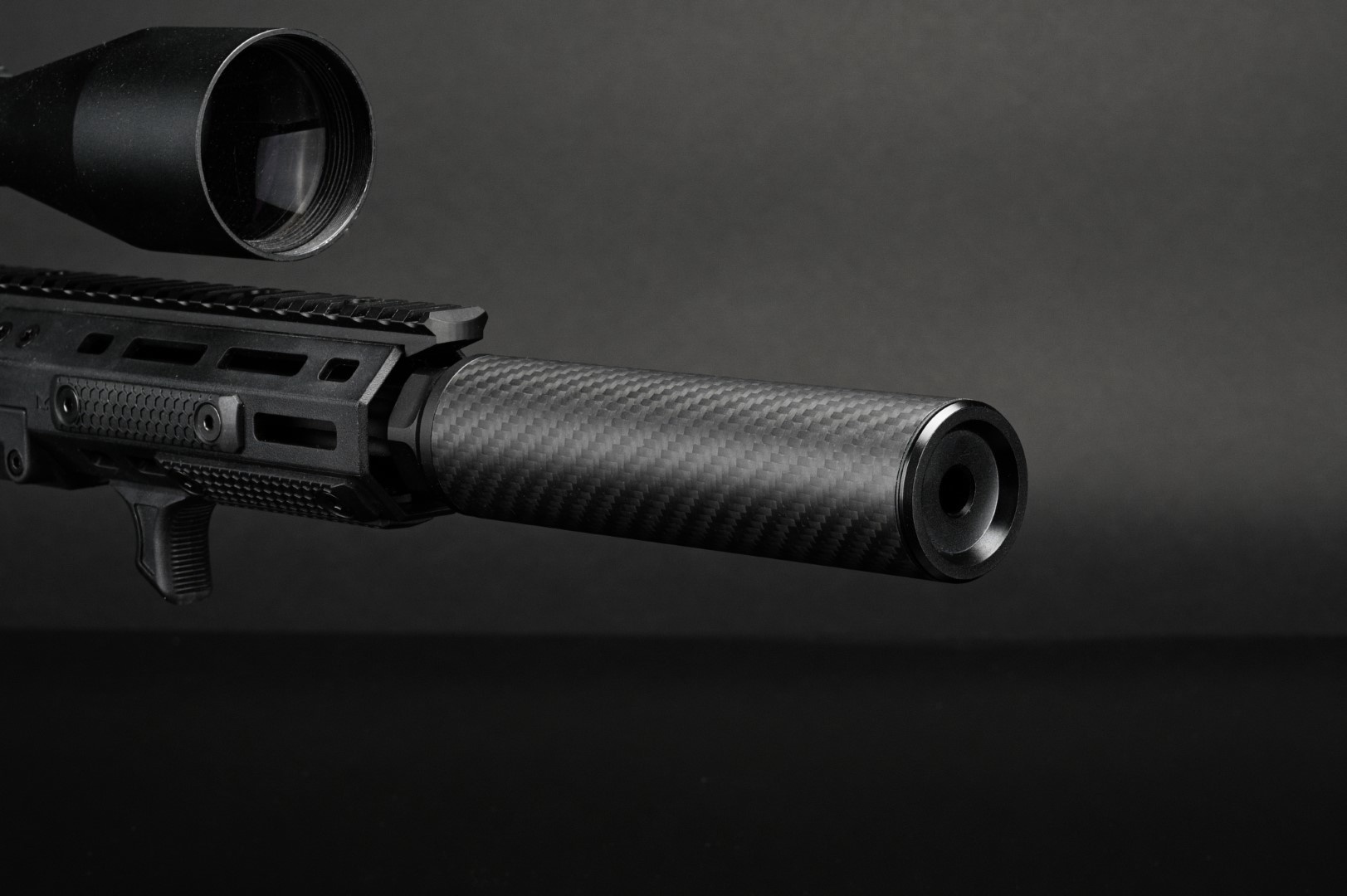 Silverback Silverback Carbon Suppressor Short 14mm CCW