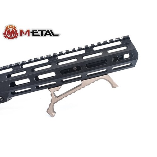 Metal VP23 Tactical Angled M-LOK Grip Dark Earth (DE) Metal VP23 Tactical Angled M-LOK Grip Dark Earth (DE)