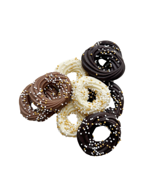 CREAMY CHRISTMAS WREATHS