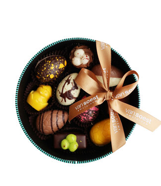 LUXURY ROUND BOX EASTER