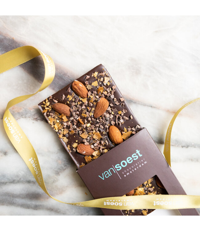 CHOCOLADE REEP PUUR AMANDEL CACAONIBS
