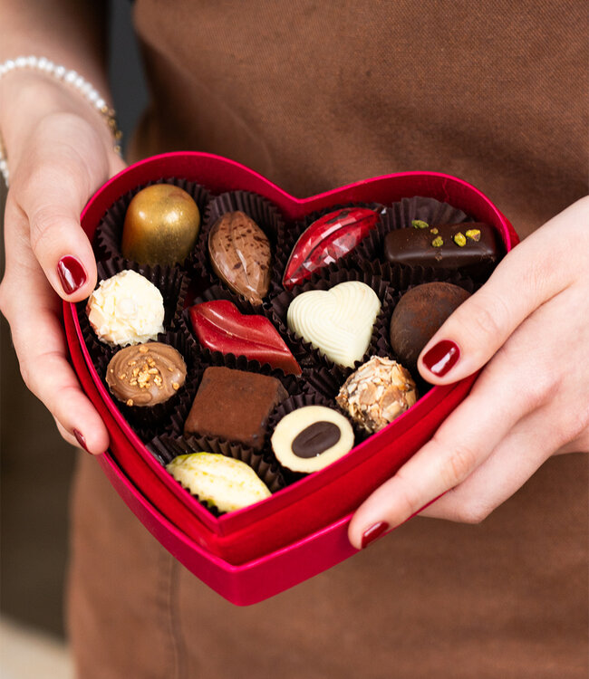 LUXURY CHOCOLATE HEART