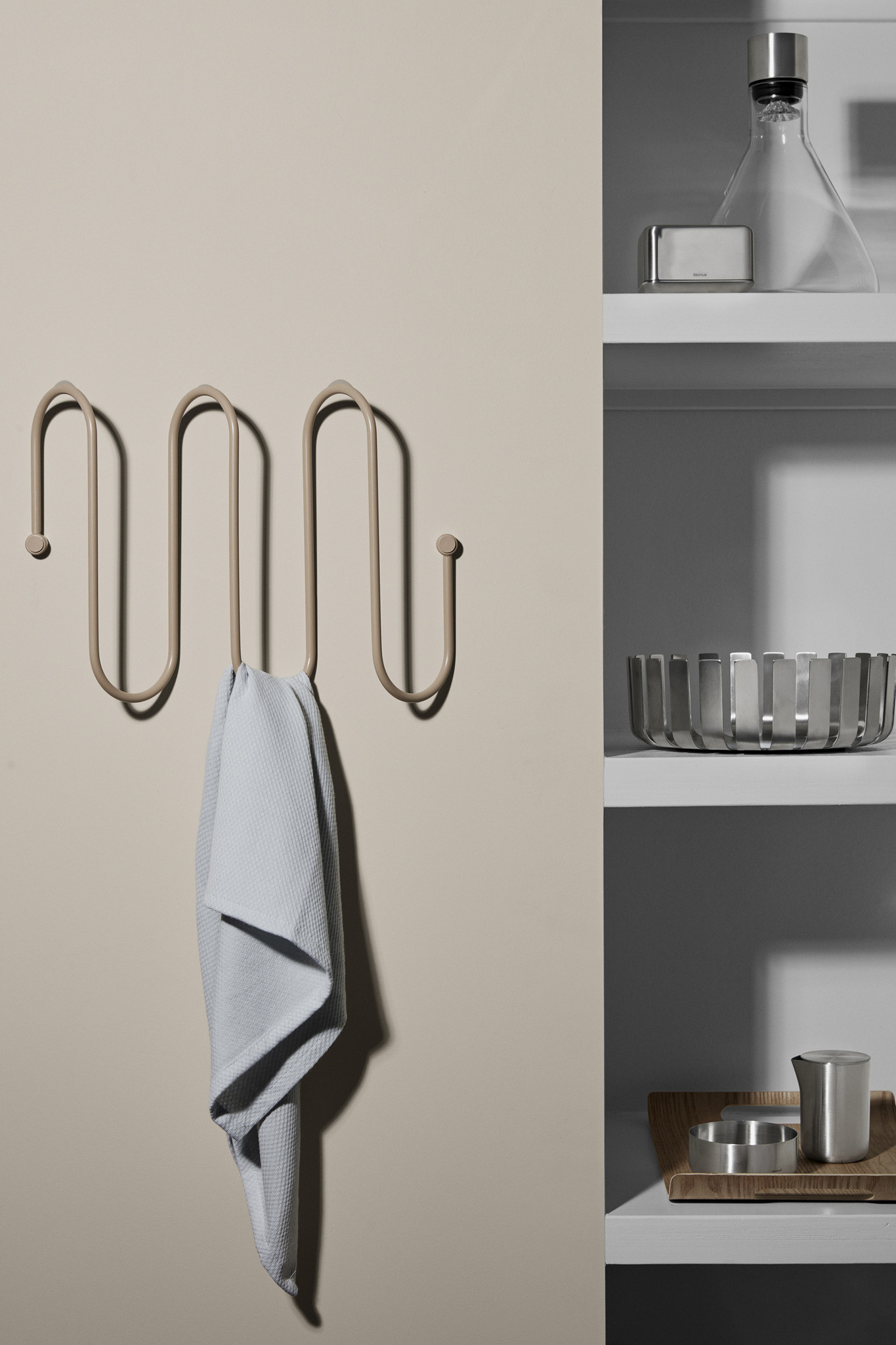 CURL coat rack color Nomad (Large) 65918