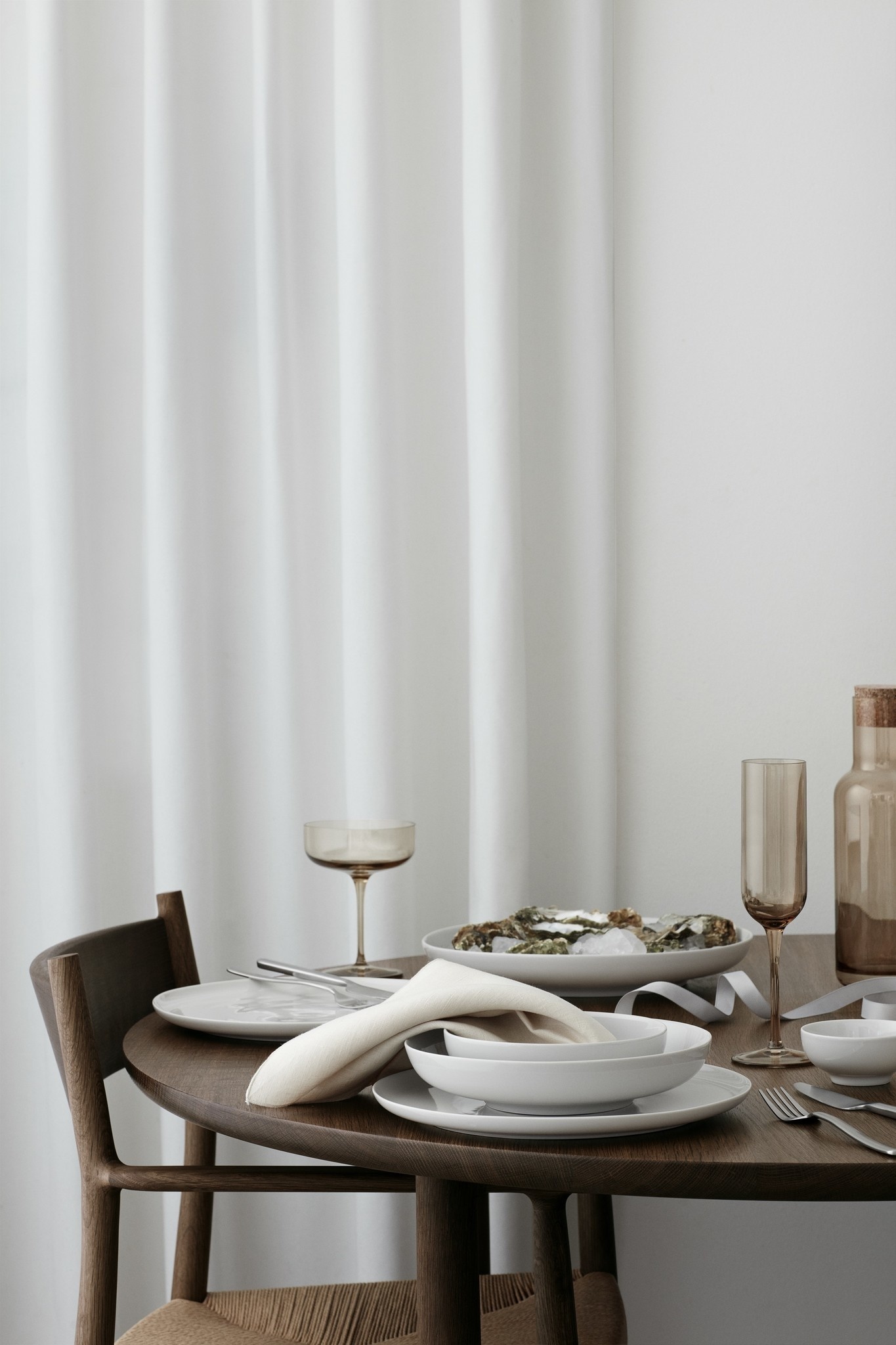 RO set / 2 tea cups with Sharkskin saucer (64140)