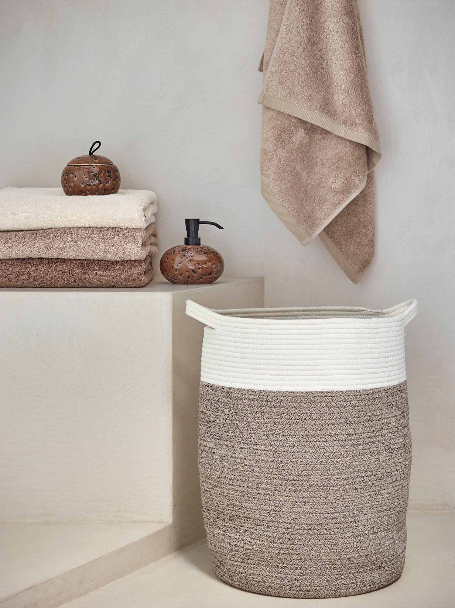 Storage basket Osman Nougat-136 (Small)