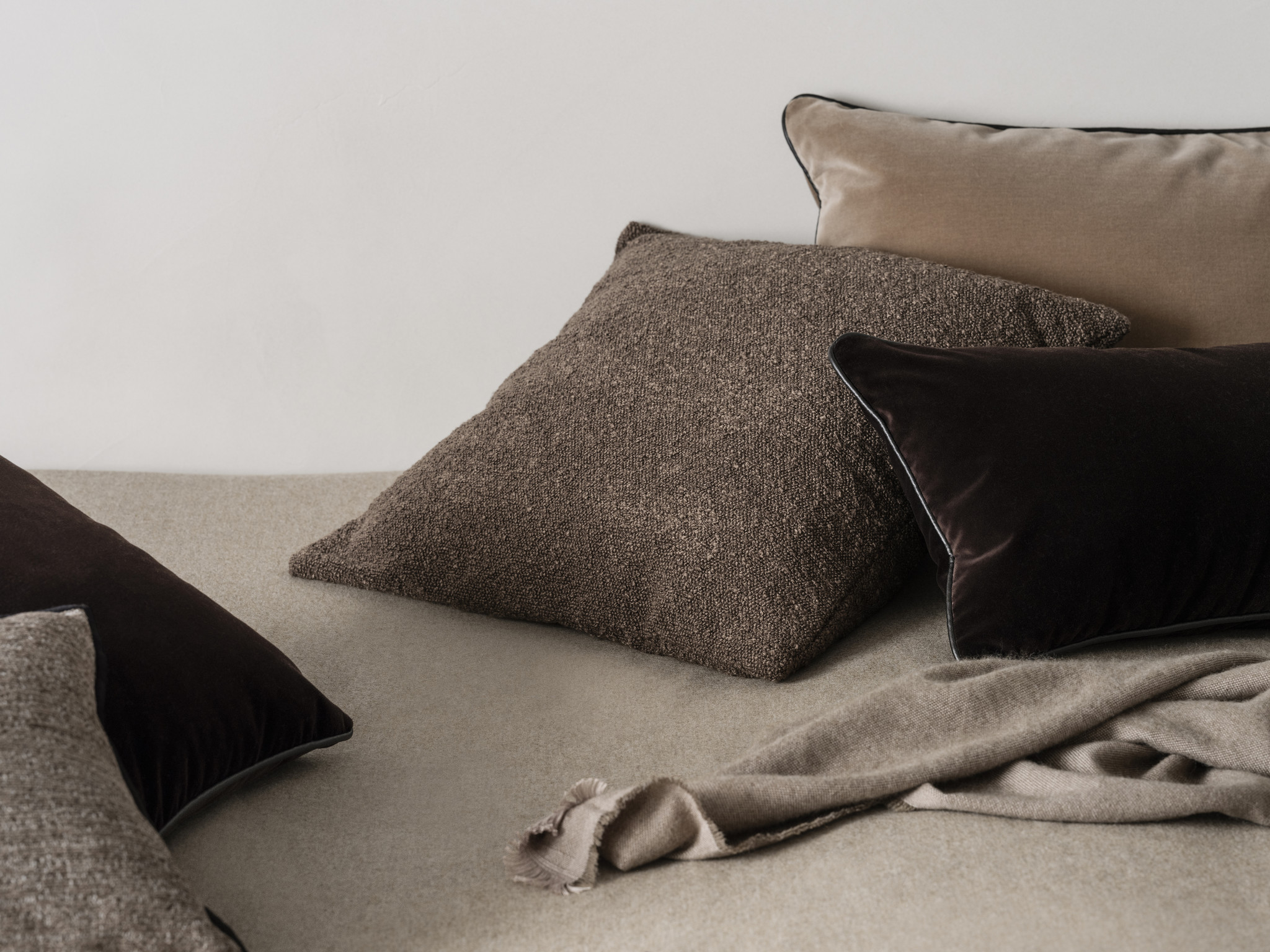BOUCLE cushion cover 40x60 - Espresso (66605)
