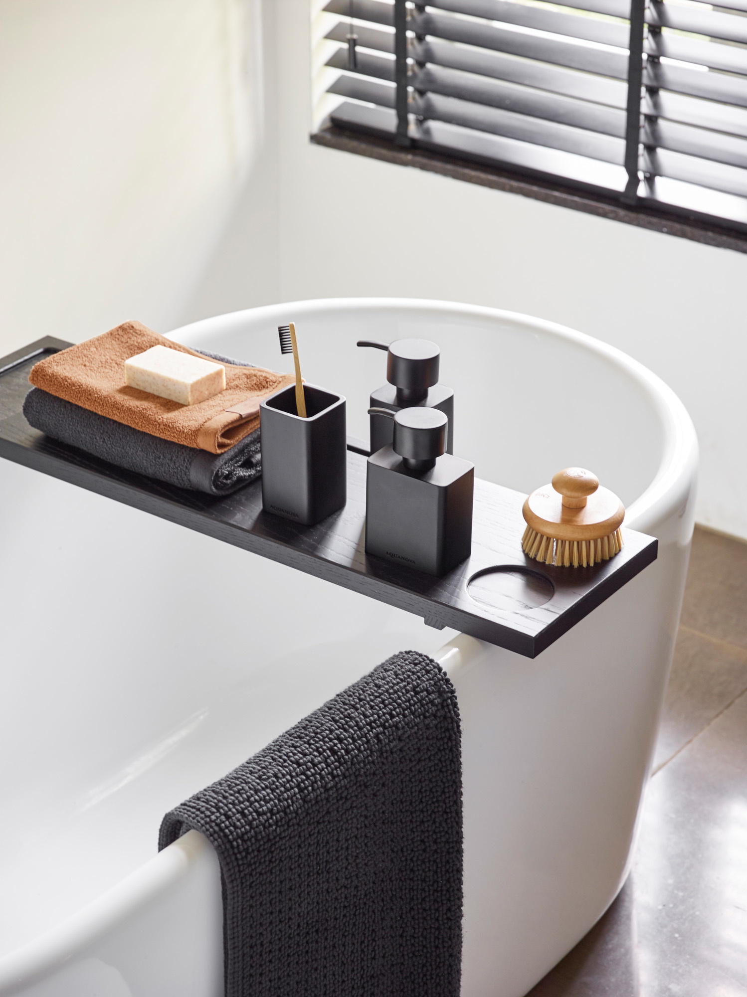 Soap dispenser wall KHANA color Black-09