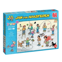 Playtime - Jan van Haasteren - 240 pieces