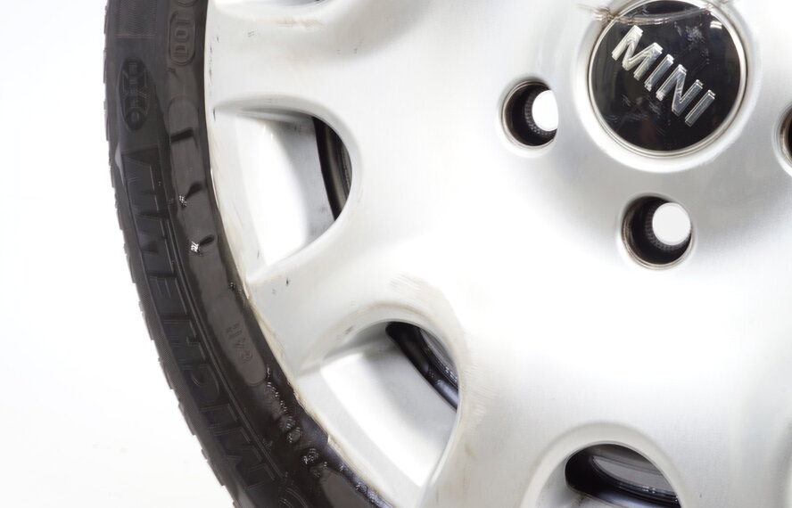 MINI Mini Cooper 15 inch F55 Stalen velgen  + Winterbanden Michelin Origineel