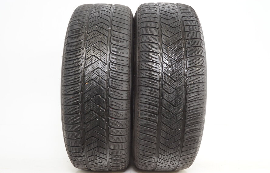 Audi Audi Q7 4M S-line 18 inch velgen + Winterbanden Pirelli Origineel