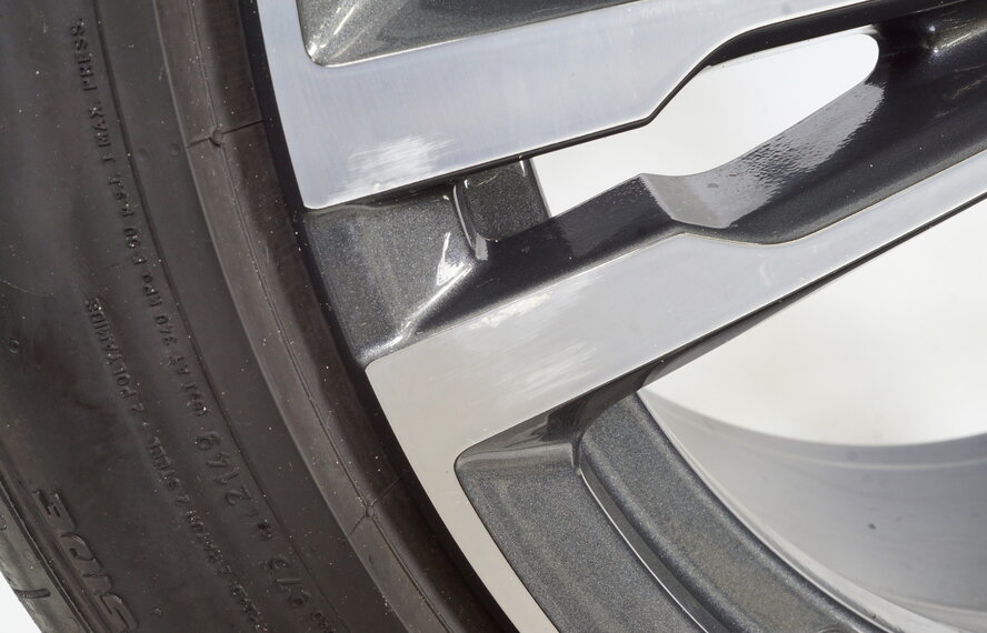 BMW BMW M5 F90 M8 F91 F92 19 inch 705 M velgen + Zomerbanden Pirelli 7MM Origineel