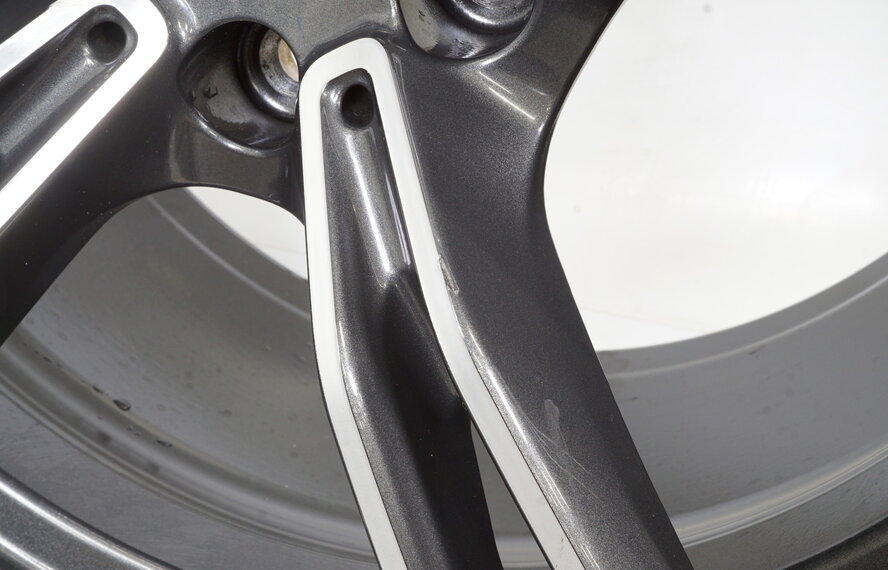 BMW BMW M5 F90 M8 F91 F92 19 inch 705 M velgen + Zomerbanden Pirelli 7MM Origineel