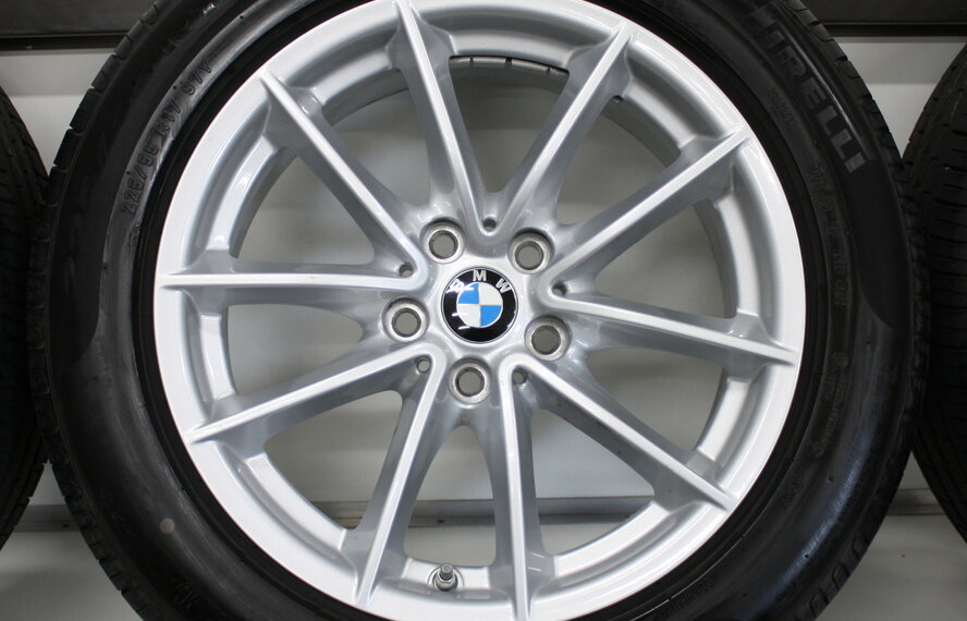 BMW BMW 5 serie G30 G31 17 inch 618 Velgen + Zomerbanden Pirelli 7MM Runflat Origineel