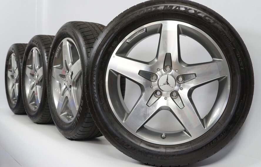Mercedes Mercedes GLA Klasse X156 18 inch AMG velgen + Zomerbanden Dunlop 7MM Runflat Origineel