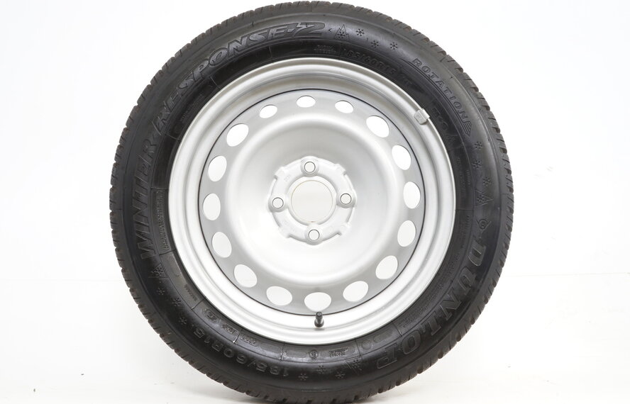 Smart Smart ForTwo ForFour W453 15 inch stalen velgen + Winterbanden Dunlop Origineel