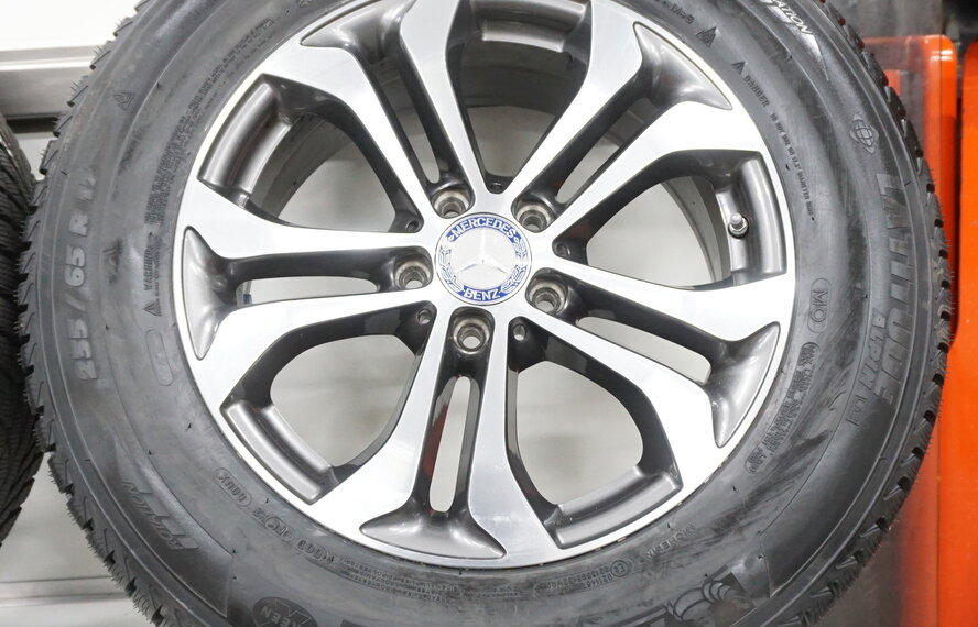 Mercedes Mercedes GLC X253 17 inch velgen + Winterbanden Michelin ZGAN Origineel