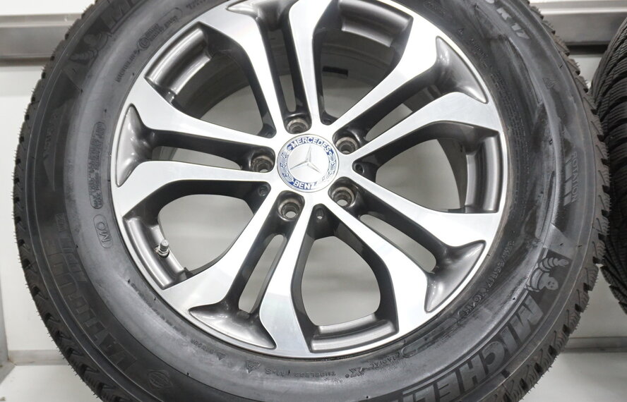 Mercedes Mercedes GLC X253 17 inch velgen + Winterbanden Michelin ZGAN Origineel