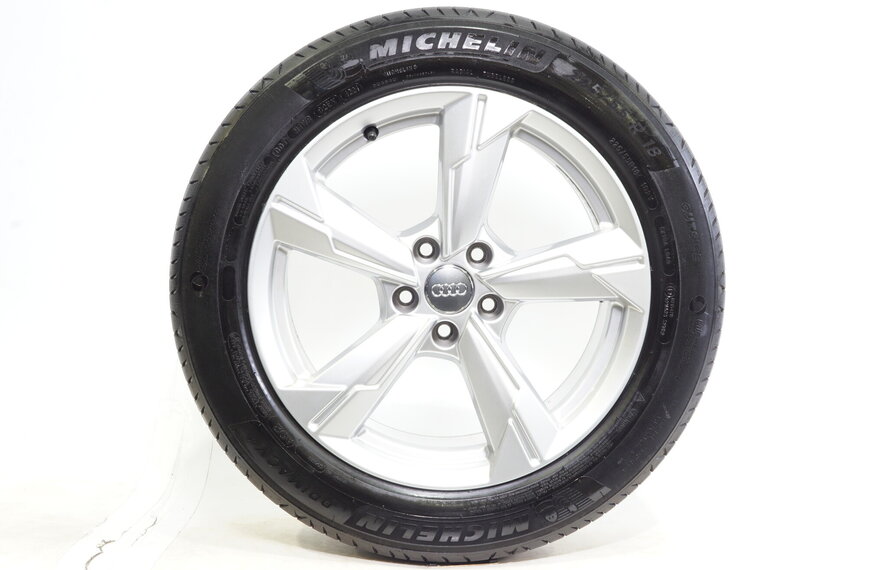 Audi Audi A6 S6 4K 18 inch velgen + Zomerbanden Michelin Origineel