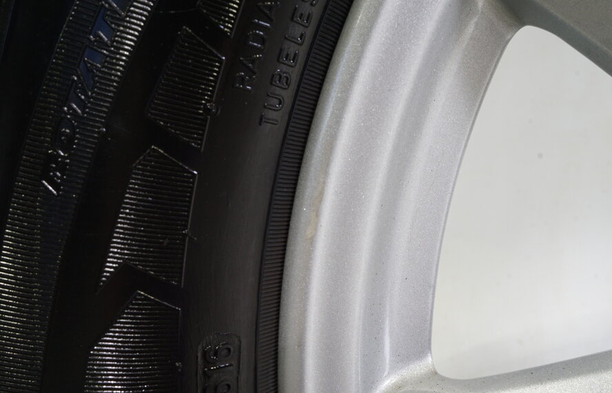 BMW BMW X1 F48 X2 F39 17 inch velgen 560 + Winterbanden Goodyear origineel