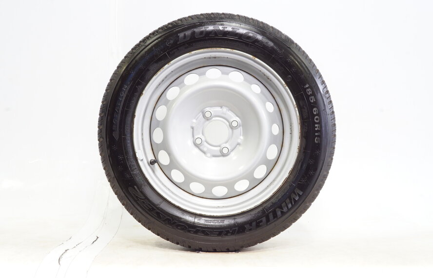 Smart Smart ForTwo ForFour W453 15 inch stalen velgen + Winterbanden Dunlop Origineel