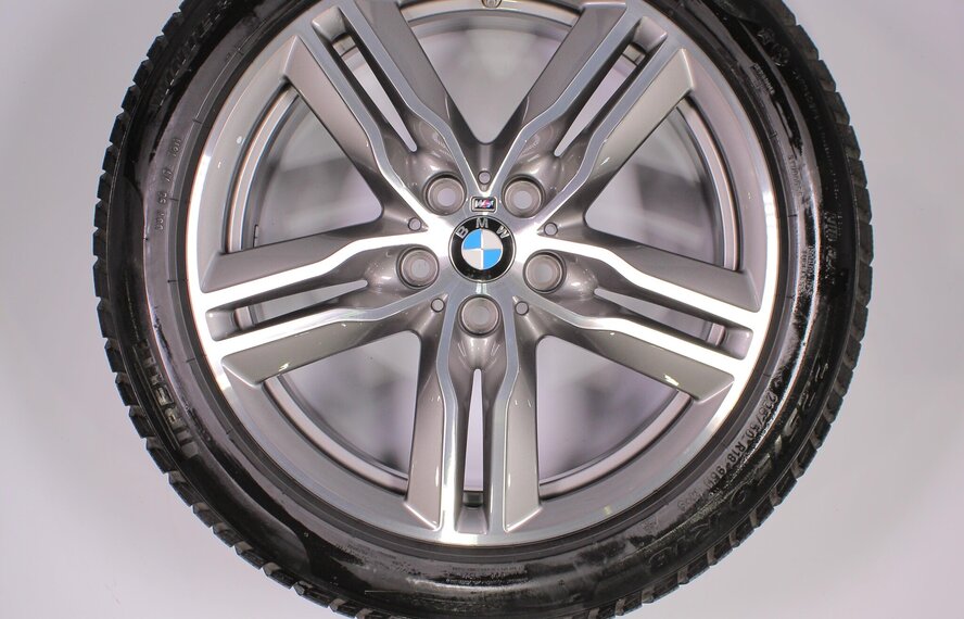 BMW BMW X1 F48 18 inch M velgen 570 + Winterbanden Pirelli Runflat Origineel