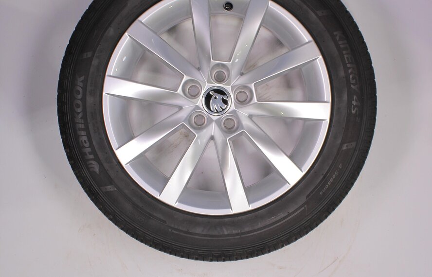 Skoda Skoda Scala 16 inch velgen + All-season Hankook Origineel