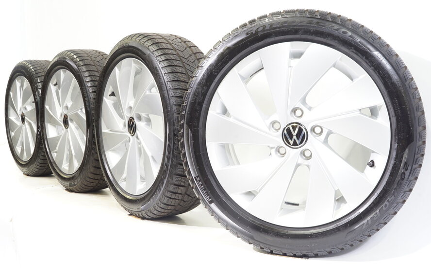 Volkswagen VW Golf 8 5H 17 inch velgen Belmont + Winterbanden Pirelli Origineel