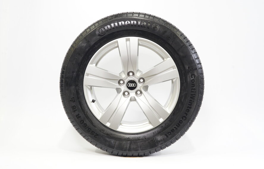 Audi Audi Q7 TDI S-line 18 inch velgen + Winterbanden Continental NIEUW Origineel