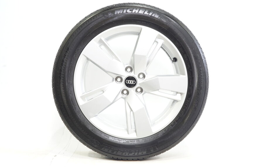 Audi Audi Q5 SQ5 19 inch velgen + Zomerbanden Michelin Origineel