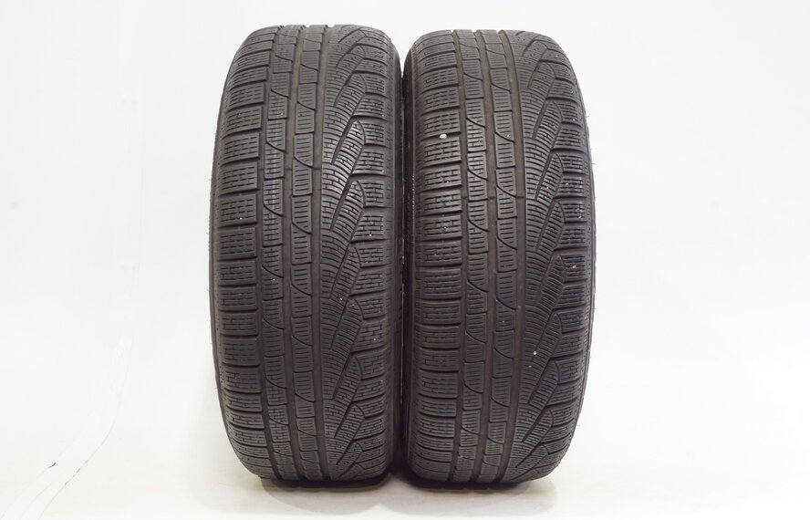 BMW BMW 2 serie F45 Active & Gran Tourer 18 inch M Velgen 486 + Winterbanden Pirelli Runflat Origineel