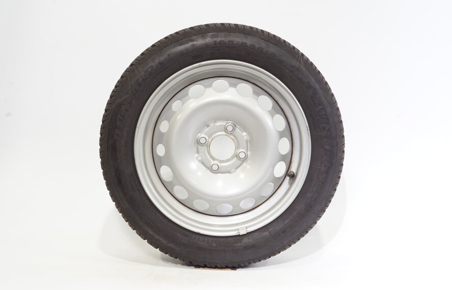 Smart Smart ForTwo ForFour W453 15 inch stalen velgen + Winterbanden Dunlop Origineel