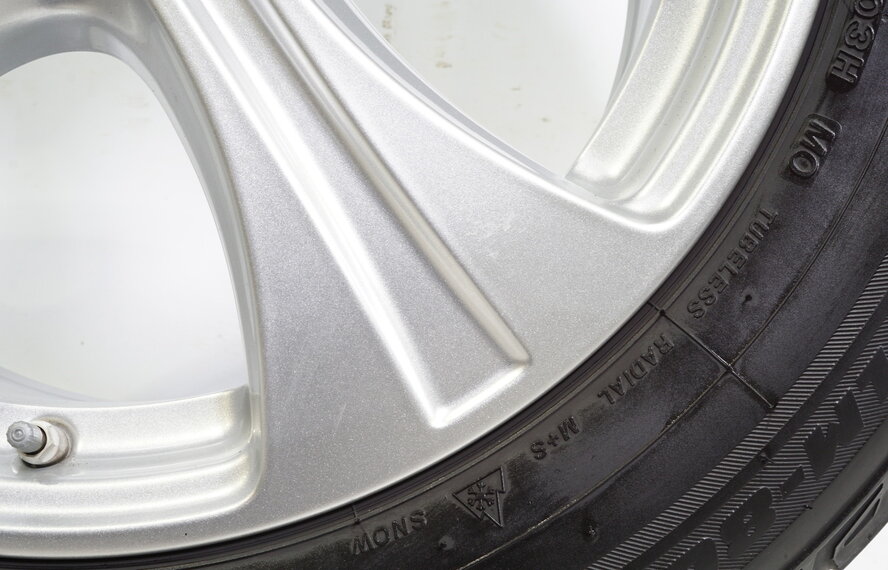 Mercedes Mercedes GLC X253 18 inch velgen + Winterbanden Bridgestone Origineel