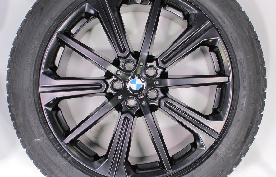 BMW BMW X5 G05 X6 G06 20 inch velgen M748 + Winterbanden Pirelli NIEUW Runflat Origineel