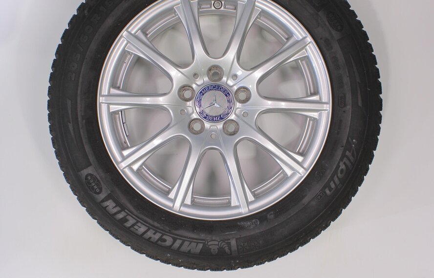 Mercedes Mercedes C Klasse W205 16 inch velgen + Winterbanden Michelin Origineel