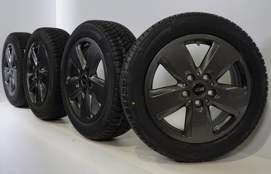Mini Cooper / S / One / Cabrio F55 F56 F57 517 16 inch Pirelli Winterbanden Origineel