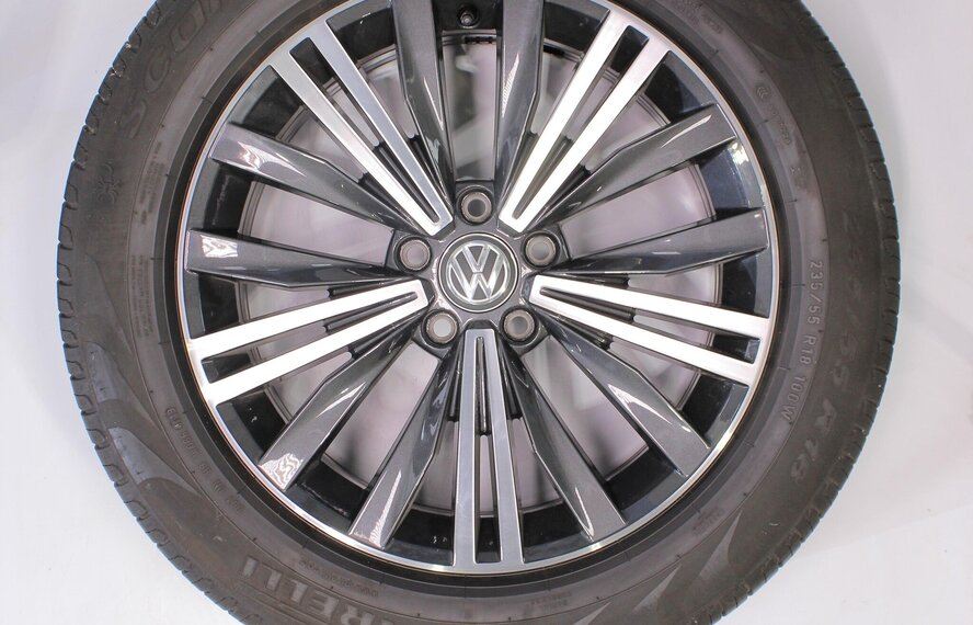Volkswagen VW Tiguan 5NA 18 inch Nizza velgen + Zomerbanden Pirelli Origineel Volkswagen