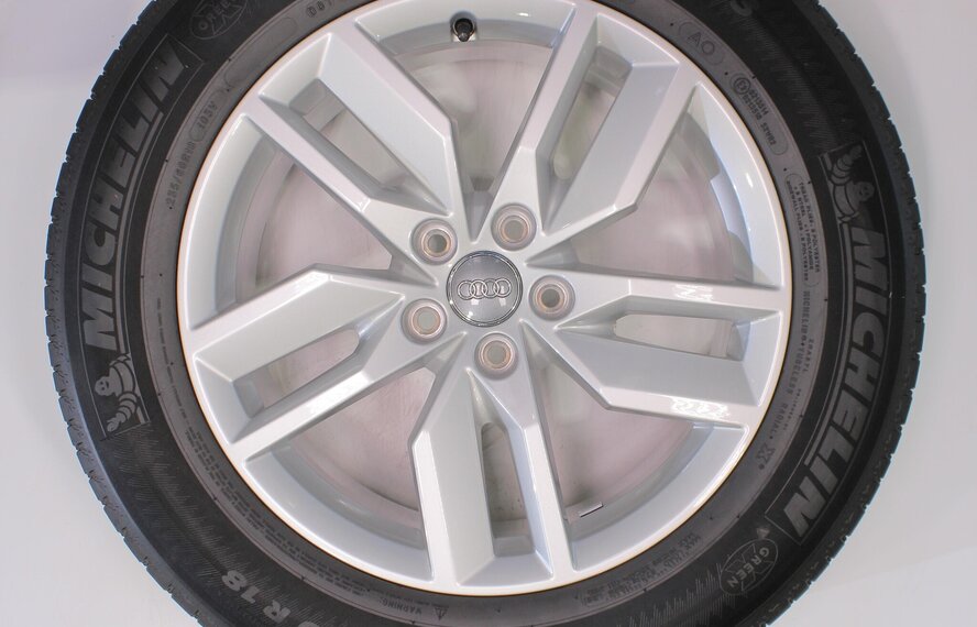 Audi Audi Q5 SQ5 18 inch velgen + Zomerbanden Michelin Origineel